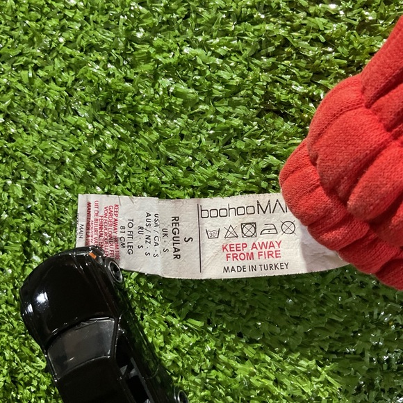 BoohooMan Streetwear Drawstring Red Cotton Shorts - Picture 7 of 9